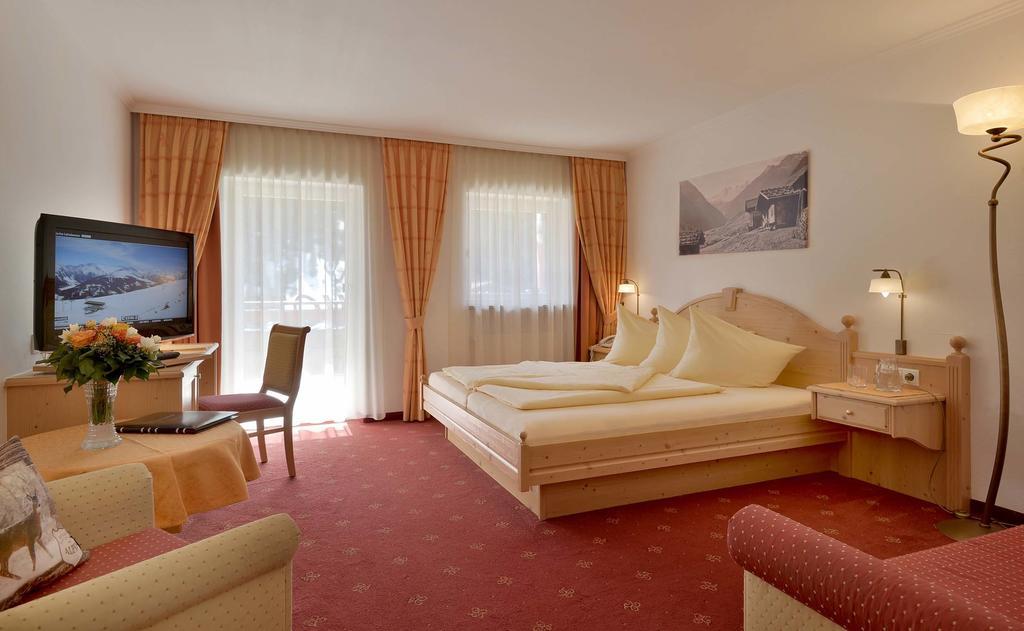 Hotel Glockenstuhl แกร์ลอส ห้อง รูปภาพ